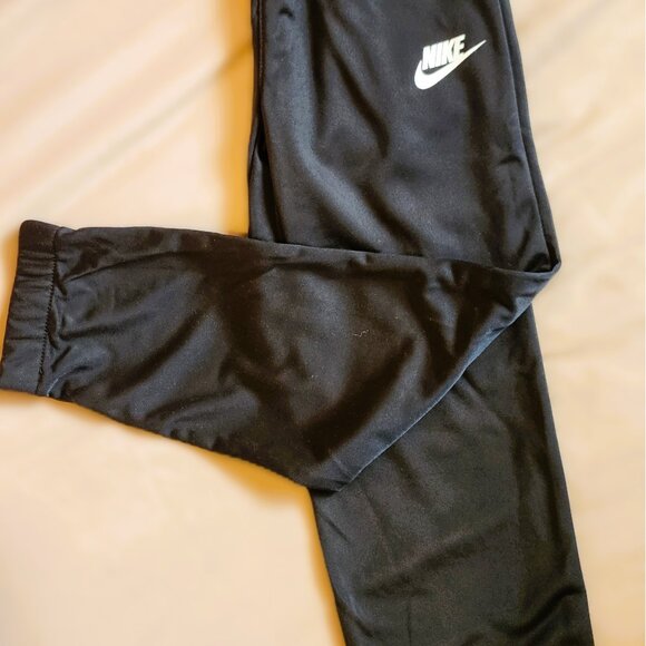 Nike 2 piece tracksuit Black with white logo -Size 7 Large - Picture 5 of 10